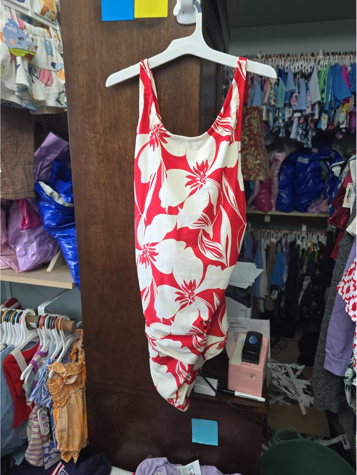 20 Women's Brand New Swimsuit From Target Item 1332